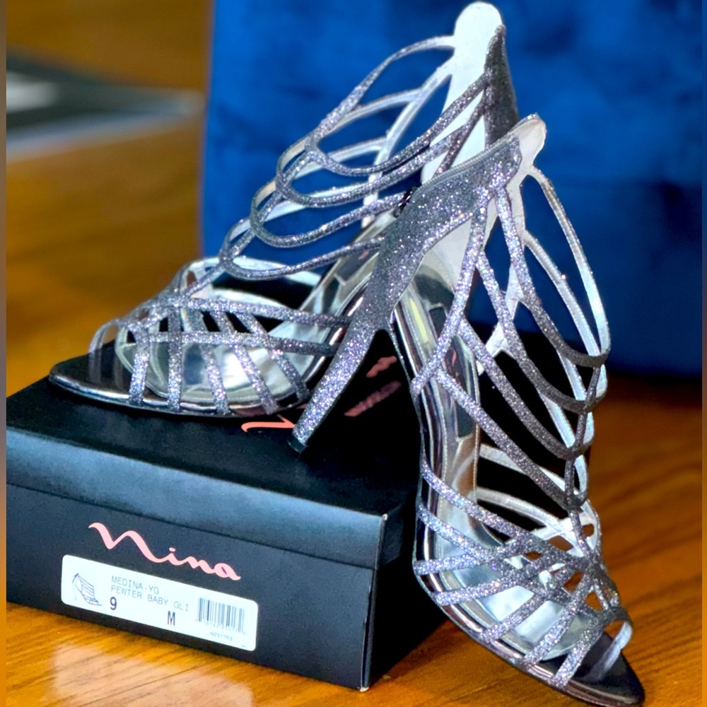 Nina Size MEDINA Silver Baby Glitter Heels Strappy Sandals Size9